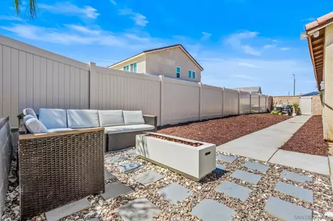 1430 Monument St, Hemet, CA 92543 photo 22
