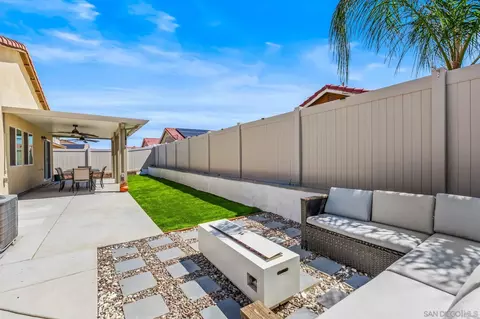 1430 Monument St, Hemet, CA 92543 photo 23