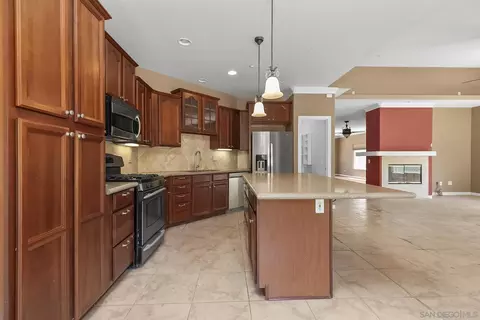 25151 Hereford Dr, Ramona, CA 92065 photo 8
