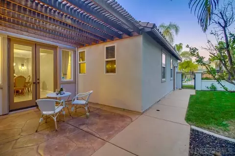 Exterior - 2879 S Compass Cir, Chula Vista, CA 91914 photo 6 of 14