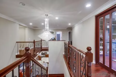 Entry Way - 2879 S Compass Cir, Chula Vista, CA 91914 photo 7 of 9
