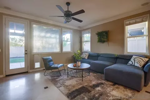 Living - 2879 S Compass Cir, Chula Vista, CA 91914 photo 4 of 5