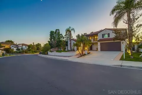 Exterior - 2879 S Compass Cir, Chula Vista, CA 91914 photo 4 of 14