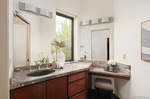 Bath - 779 Barbara Ave, Solana Beach, CA 92075 photo 1 of 2