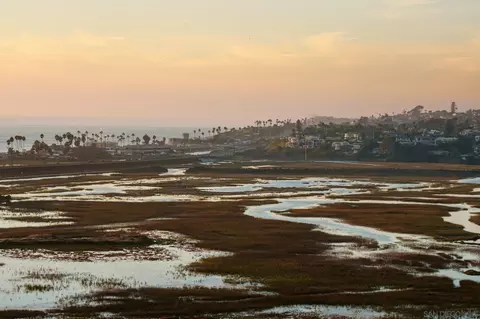 View/Area - 779 Barbara Ave, Solana Beach, CA 92075 photo 2 of 5