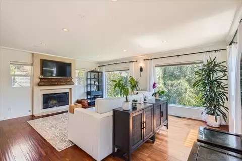 Living - 4359 Date Ave, La Mesa, CA 91941 photo 2 of 3
