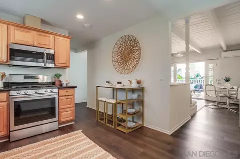 Kitchen - 303-305 Sanford St, Encinitas, CA 92024 photo 4 of 4