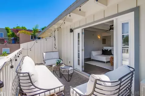 Other - 303-305 Sanford St, Encinitas, CA 92024 photo 2 of 7