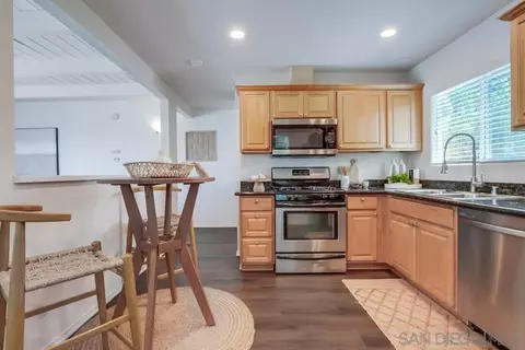 Kitchen - 303-305 Sanford St, Encinitas, CA 92024 photo 1 of 4