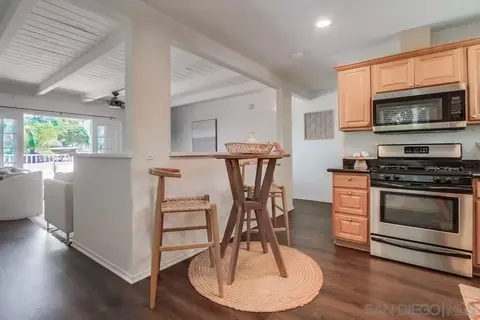 Kitchen - 303-305 Sanford St, Encinitas, CA 92024 photo 2 of 4