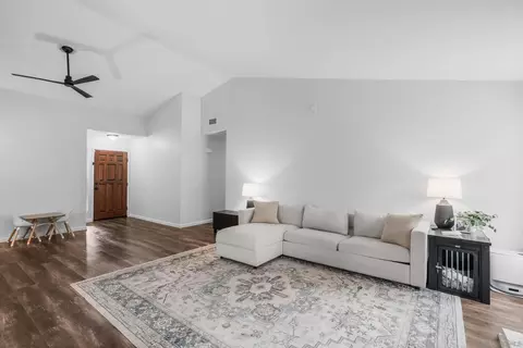 Living - 10226 Julio Pl, Santee, CA 92071 photo 2 of 2