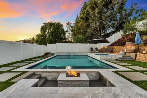 13533 Mora Cir, Poway, CA 92064 photo 2