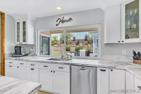 13533 Mora Cir, Poway, CA 92064 photo 18