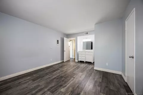 Bedroom - 5700 Baltimore Dr #215, La Mesa, CA 91942 photo 3 of 4