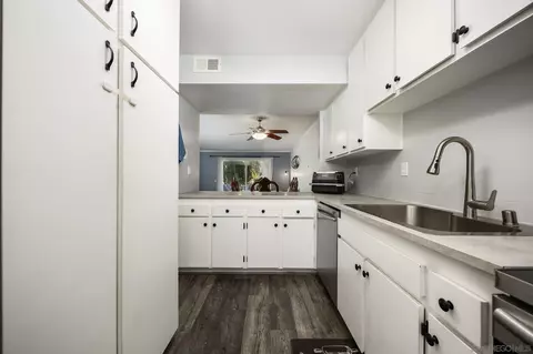 Kitchen - 5700 Baltimore Dr #215, La Mesa, CA 91942 photo 2 of 2