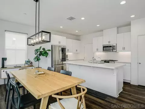 1882 Emily St, El Cajon, CA 92021 photo 6