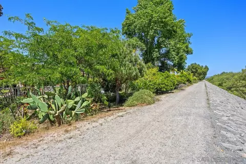 4431 Old River St, Oceanside, CA 92057 photo 38