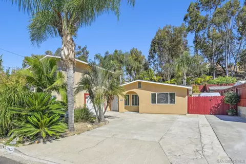 12536 Glen Oak Rd, Poway, CA 92064 photo 2