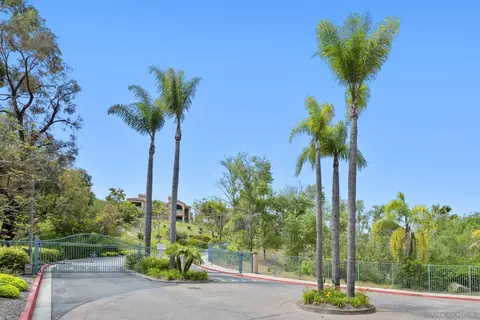 3581 Cameo Dr #35, Oceanside, CA 92056 photo 34