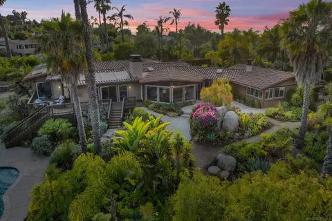 13735 Acorn Patch Rd, Poway, CA 92064