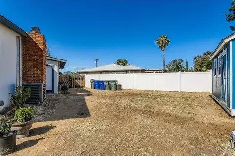 Exterior - 992 Ednabelle Ct, El Cajon, CA 92021 photo 8 of 9