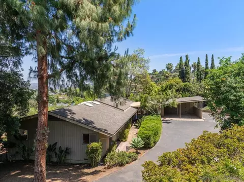 Exterior - 1421 Rincon Rd, Escondido, CA 92025 photo 2 of 8
