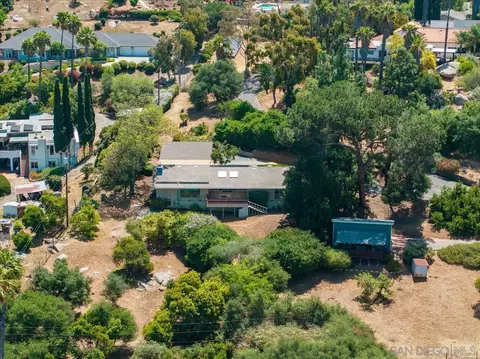 View/Area - 1421 Rincon Rd, Escondido, CA 92025 photo 1 of 1