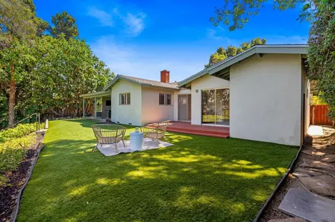 Exterior - 6243 Buisson St, San Diego, CA 92122 photo 8 of 10