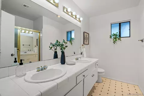 Bath - 6243 Buisson St, San Diego, CA 92122 photo 1 of 2