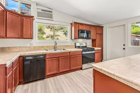 Kitchen - 13323 Frame Rd, Poway, CA 92064 photo 3 of 3