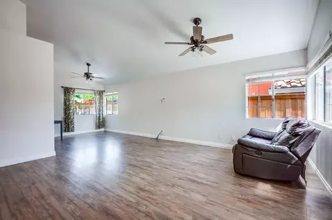 40037 Amberley Cir, Temecula, CA 92591 photo 6