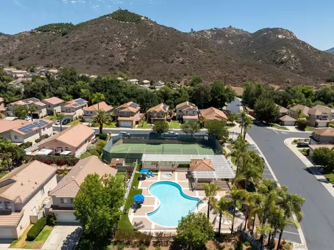 View/Area - 8747 Gracilior Pl, Escondido, CA 92026 photo 6 of 7