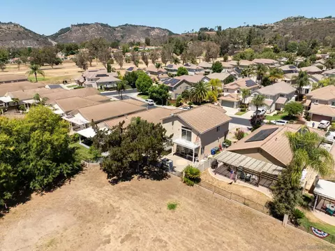 View/Area - 8747 Gracilior Pl, Escondido, CA 92026 photo 2 of 7