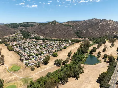 View/Area - 8747 Gracilior Pl, Escondido, CA 92026 photo 5 of 7