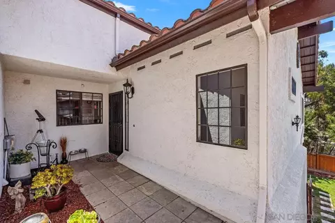 3860 Murray Hill Rd, La Mesa, CA 91941 photo 4