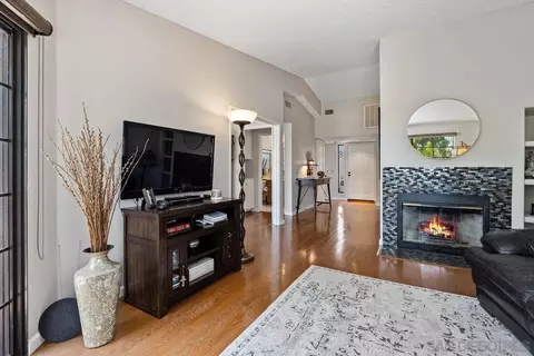 3860 Murray Hill Rd, La Mesa, CA 91941 photo 9