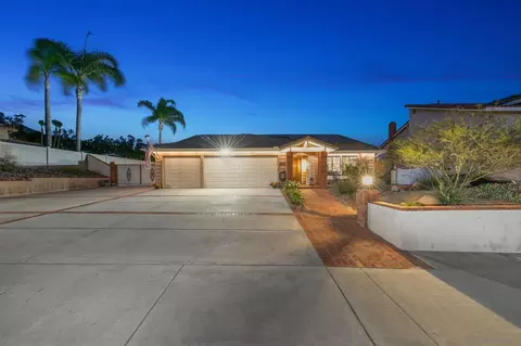 Exterior - 14665 Buckwood St, Poway, CA 92064 photo 2 of 12