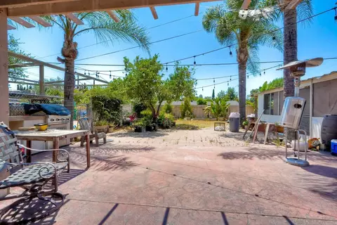 Exterior - 759 W 10th Ave, Escondido, CA 92025 photo 6 of 7