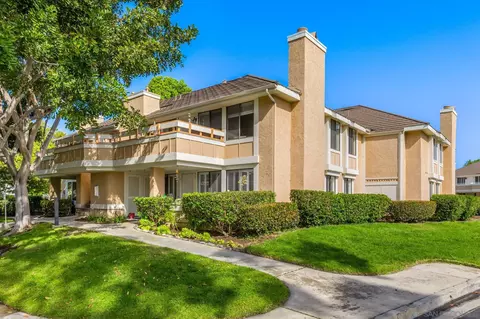 867 Ginger, Carlsbad, CA 92011 photo 2