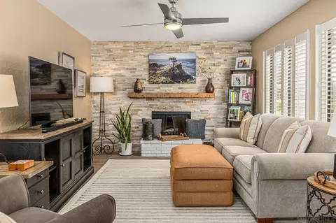 867 Ginger, Carlsbad, CA 92011 photo 17