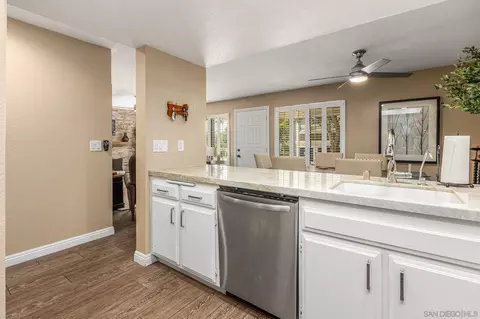 867 Ginger, Carlsbad, CA 92011 photo 14