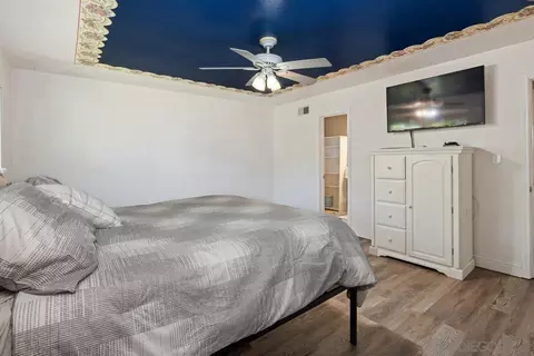 Bedroom - 1140 Cloverleaf Dr, El Cajon, CA 92019 photo 3 of 6
