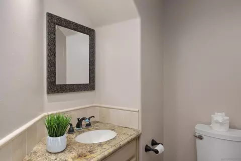 Bath - 1466 Caminito Solidago, La Jolla, CA 92037 photo 3 of 3