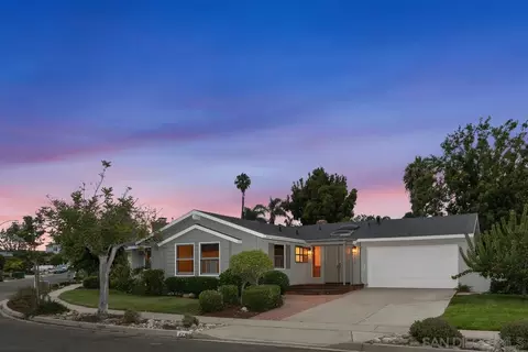 4235 Tacoma St, San Diego, CA 92117