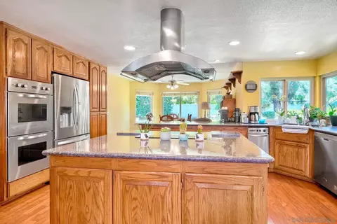 2183 Lundy Lake Dr, Escondido, CA 92029 photo 11