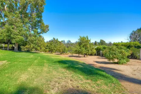 2183 Lundy Lake Dr, Escondido, CA 92029 photo 40