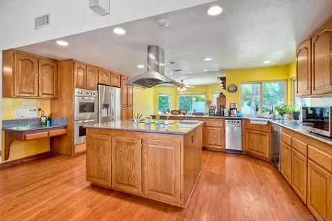 2183 Lundy Lake Dr, Escondido, CA 92029 photo 10