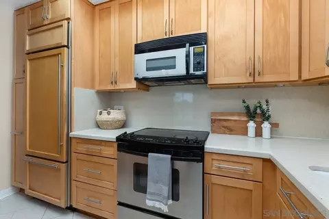 536 G Ave #5, Coronado, CA 92118 photo 6