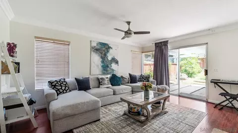 Living - 27468 Rosebay Ct, Temecula, CA 92591 photo 1 of 3