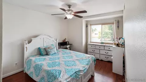 Bedroom - 27468 Rosebay Ct, Temecula, CA 92591 photo 8 of 15